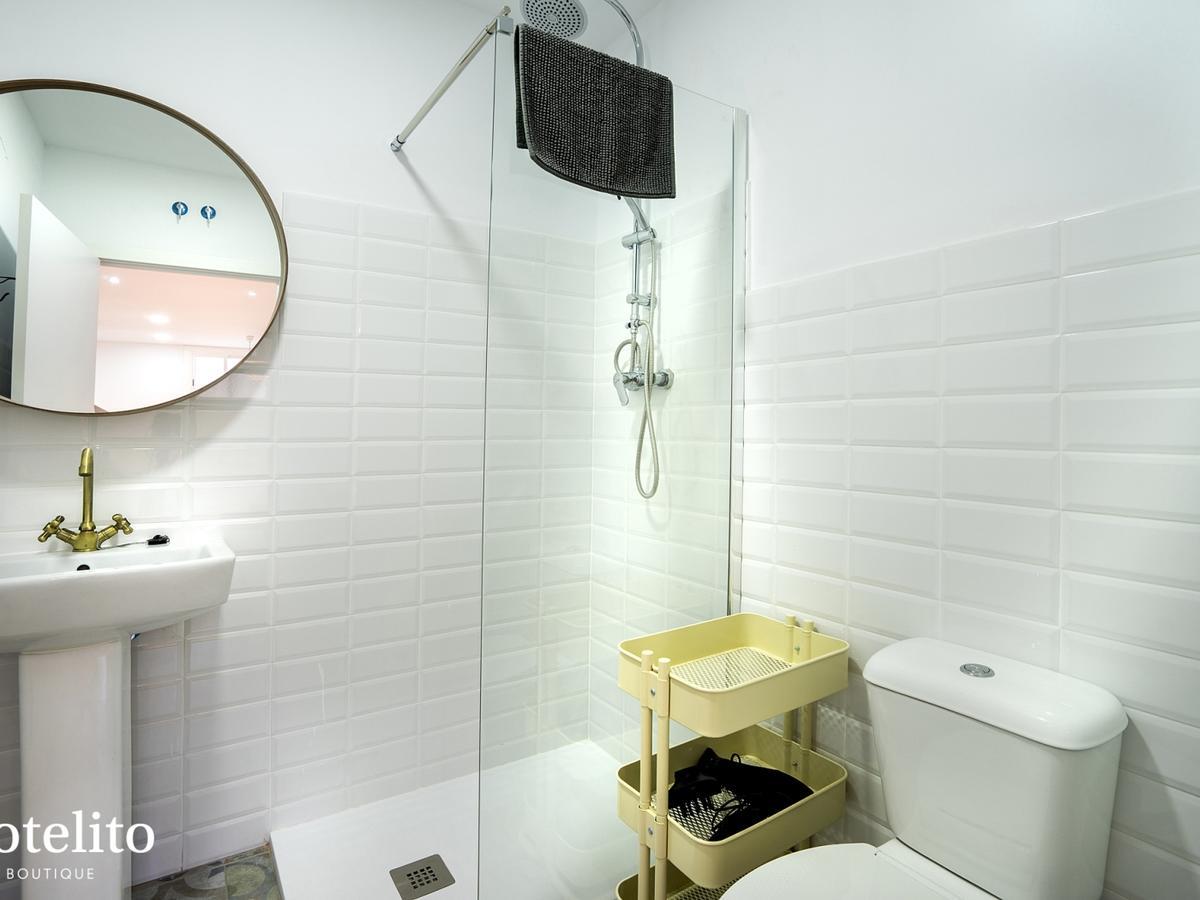Hotelito Boutique Cinca L'Hospitalet de Llobregat Bagian luar foto